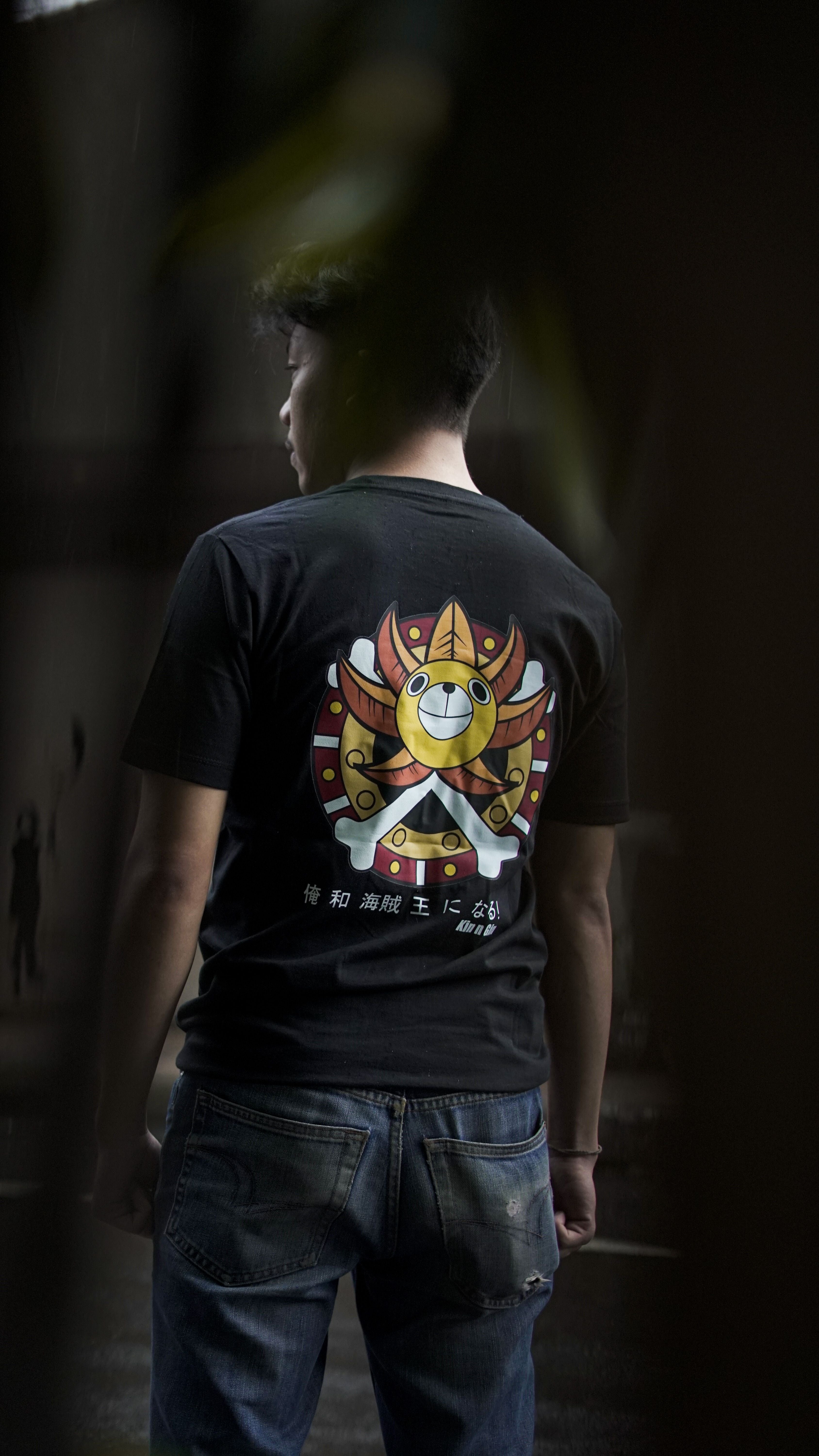 Sun Pirates jolly roger black anime tee back view
